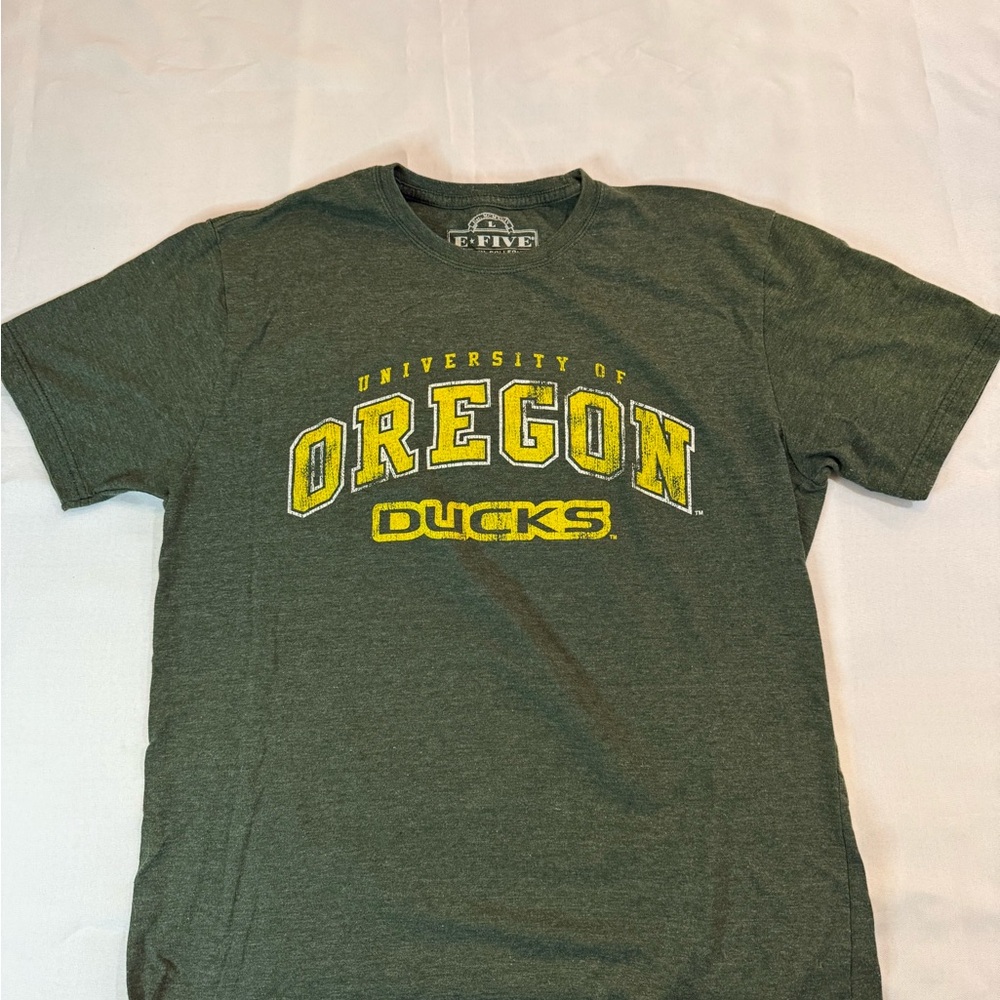 University of Oregon Ducks Green Tee Size Large